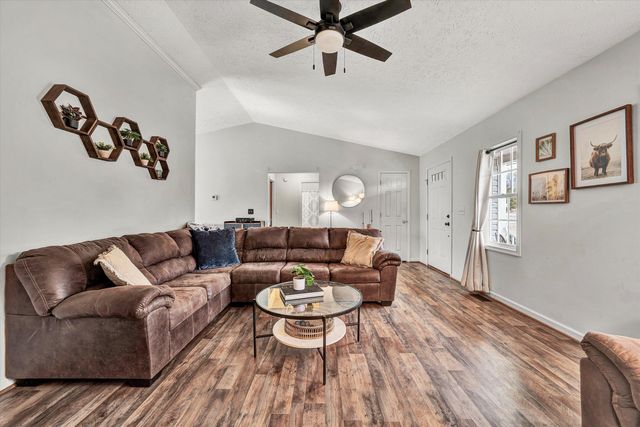 1188 AIRPORT RD, Moneta, VA 24121