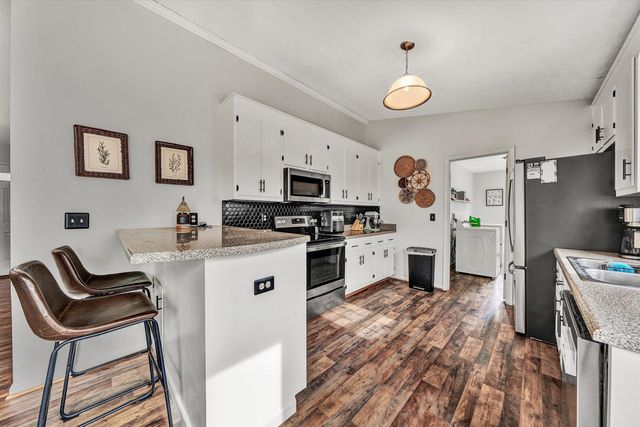 1188 AIRPORT RD, Moneta, VA 24121