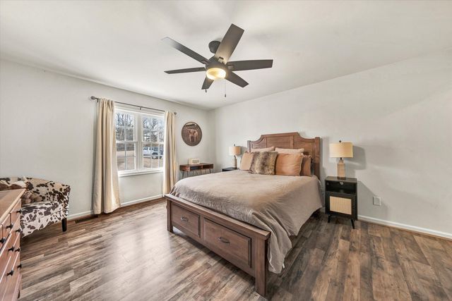 1188 AIRPORT RD, Moneta, VA 24121