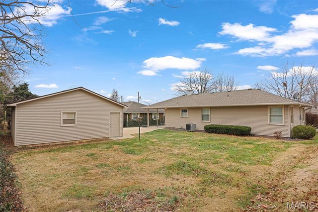 241 Alben Street, Alton, IL 62002