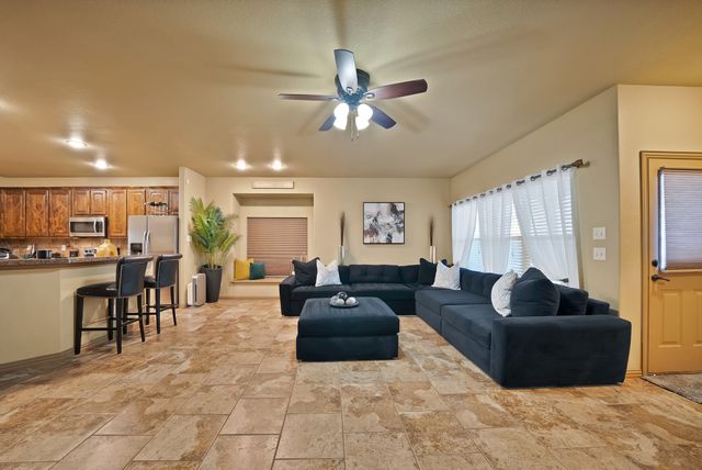 1321 Doe Meadow Drive, Fort Worth, TX 76028