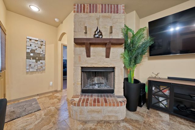 1321 Doe Meadow Drive, Fort Worth, TX 76028