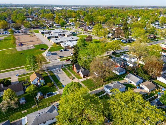 20604 Annapolis Street, Dearborn Heights, MI 48125