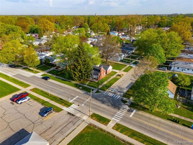 20604 Annapolis Street, Dearborn Heights, MI 48125