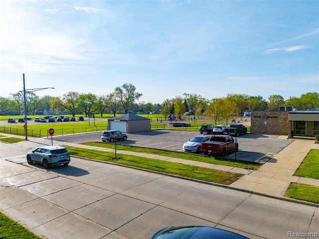 20604 Annapolis Street, Dearborn Heights, MI 48125