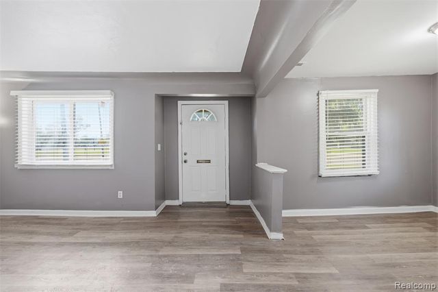 20604 Annapolis Street, Dearborn Heights, MI 48125