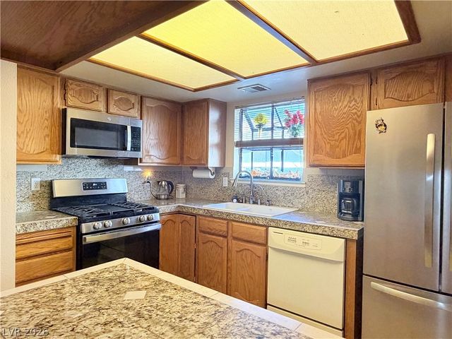 5724 West Viking Road, Las Vegas, NV 89103