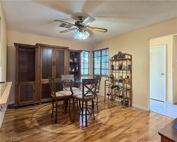 5724 West Viking Road, Las Vegas, NV 89103