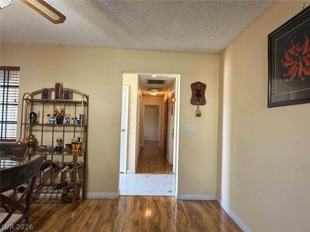 5724 West Viking Road, Las Vegas, NV 89103