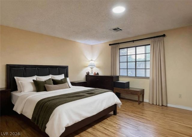 5724 West Viking Road, Las Vegas, NV 89103