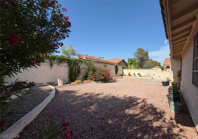 5724 West Viking Road, Las Vegas, NV 89103
