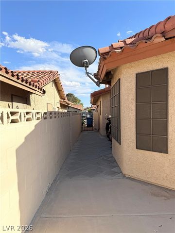 5724 West Viking Road, Las Vegas, NV 89103