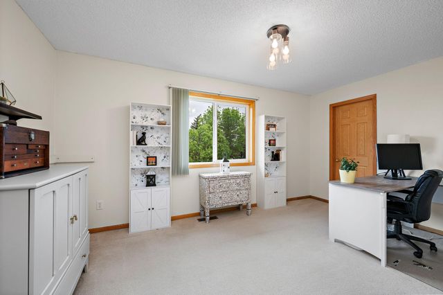 11144 14th Street NE, Hanover, MN 55341