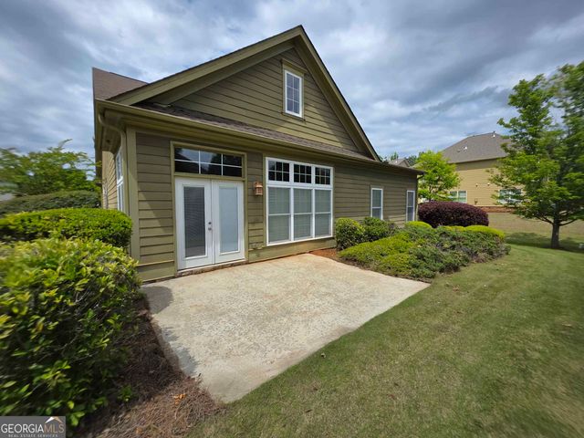 1213 Dawnview Dr, Locust Grove, GA 30248