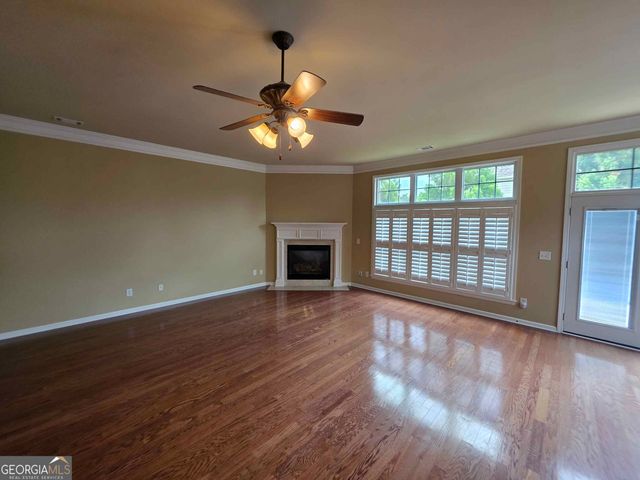 1213 Dawnview Dr, Locust Grove, GA 30248