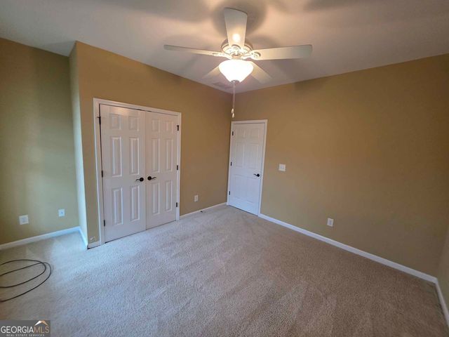 1213 Dawnview Dr, Locust Grove, GA 30248