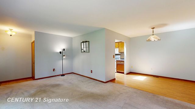 49327 Winchester Court, Shelby Twp, MI 48315