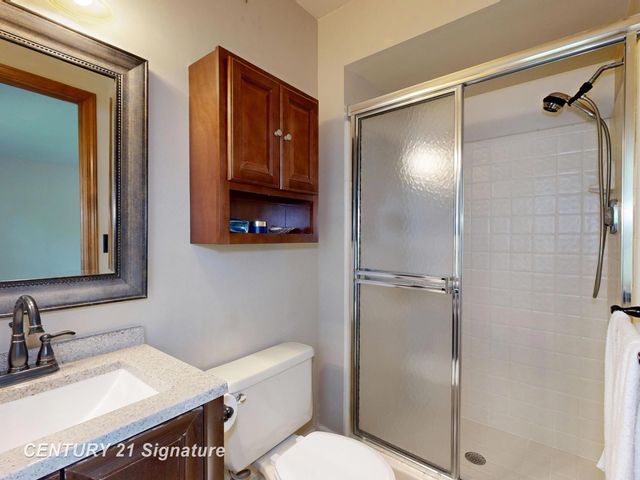 49327 Winchester Court, Shelby Twp, MI 48315