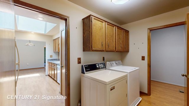 49327 Winchester Court, Shelby Twp, MI 48315