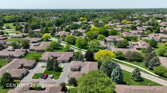 49327 Winchester Court, Shelby Twp, MI 48315