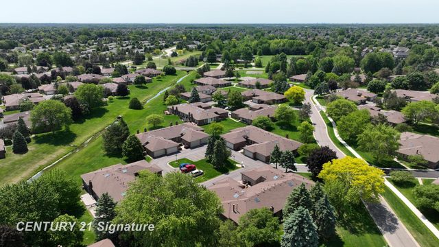 49327 Winchester Court, Shelby Twp, MI 48315