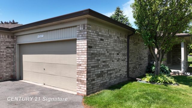 49327 Winchester Court, Shelby Twp, MI 48315
