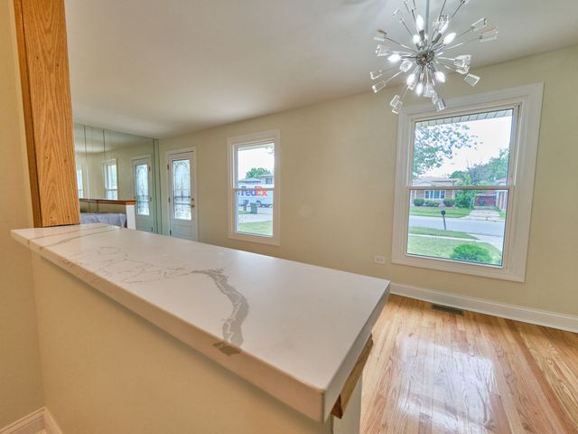 18207 Ravisloe Terrace, Country Club Hills, IL 60478