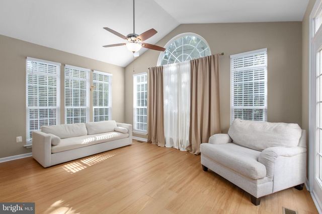 5317 GUNSTON HALL DR, Woodbridge, VA 22193