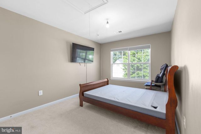 5317 GUNSTON HALL DR, Woodbridge, VA 22193