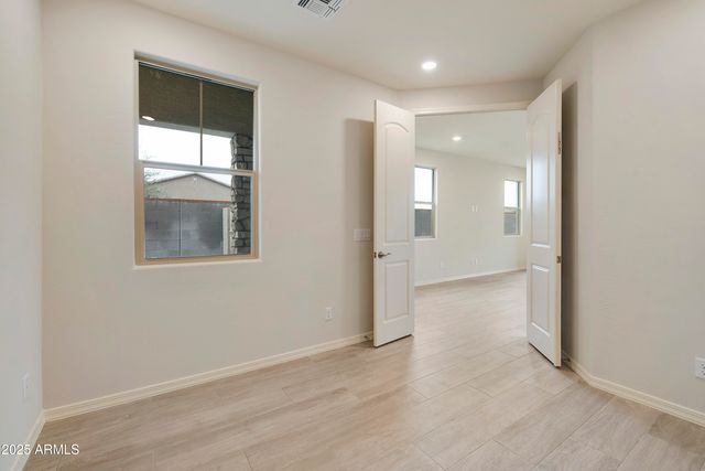 5644 N 188TH Lane, Litchfield Park, AZ 85340