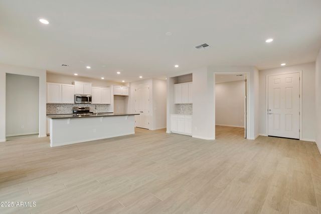 5644 N 188TH Lane, Litchfield Park, AZ 85340