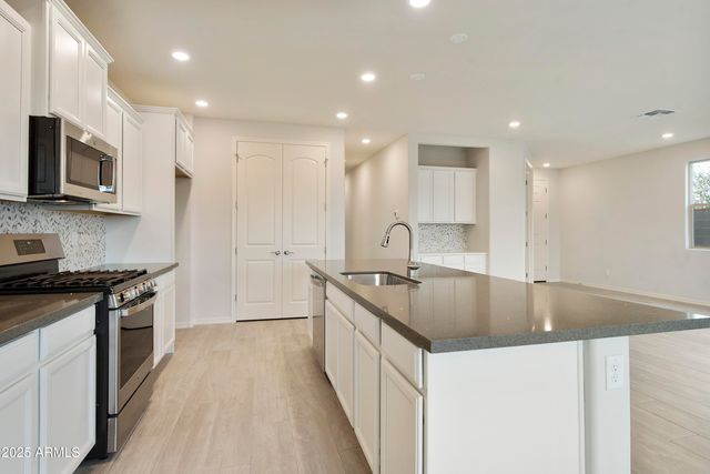 5644 N 188TH Lane, Litchfield Park, AZ 85340