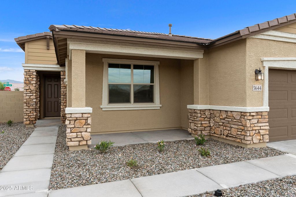 5644 N 188TH Lane, Litchfield Park, AZ 85340 — photo 3