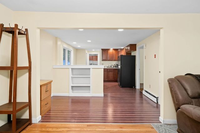 251 Macdowell Road, Peterborough, NH 03458