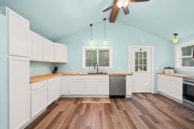 251 Macdowell Road, Peterborough, NH 03458