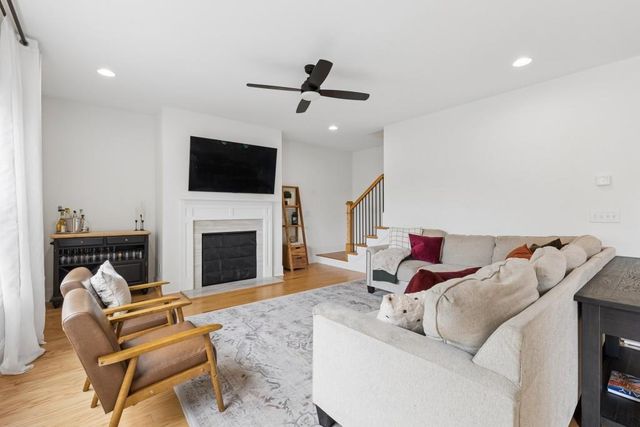 1774 Sanford Drive, Atlanta, GA 30318