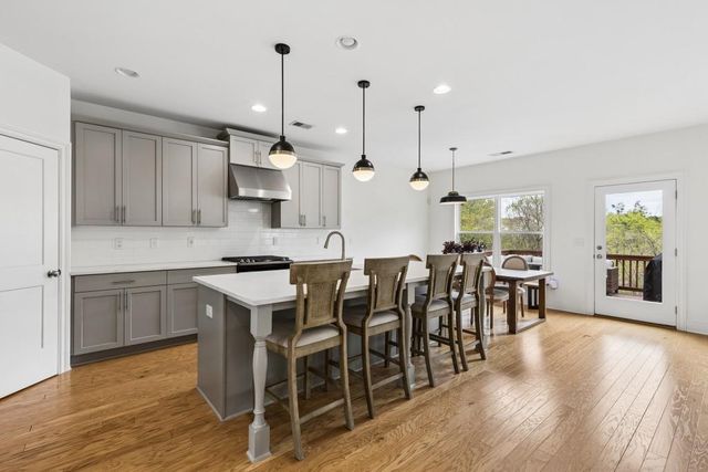 1774 Sanford Drive, Atlanta, GA 30318