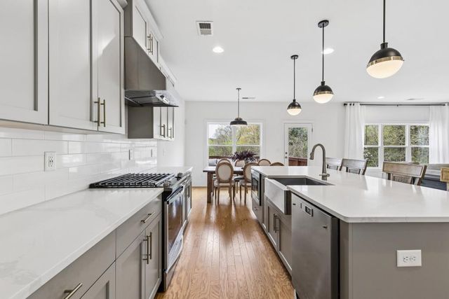 1774 Sanford Drive, Atlanta, GA 30318