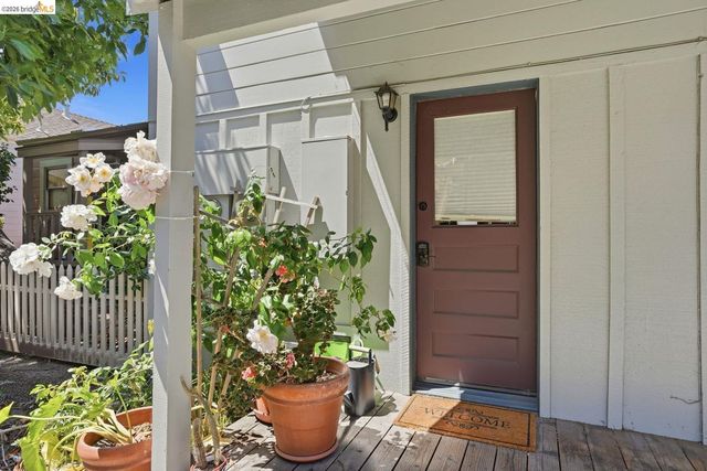 820 Delaware ST, Berkeley, CA 94710