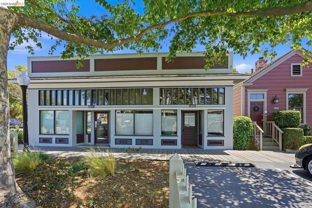 820 Delaware ST, Berkeley, CA 94710