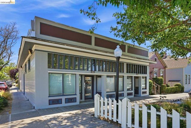 820 Delaware ST, Berkeley, CA 94710