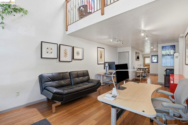 820 Delaware ST, Berkeley, CA 94710