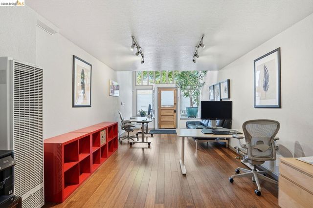 820 Delaware ST, Berkeley, CA 94710