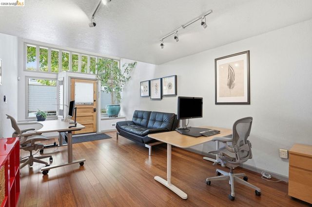 820 Delaware ST, Berkeley, CA 94710