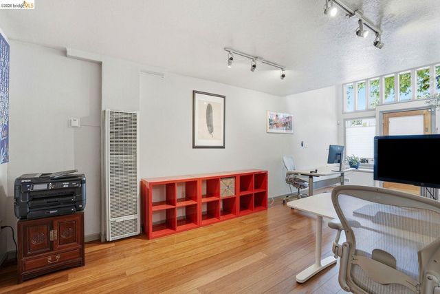 820 Delaware ST, Berkeley, CA 94710