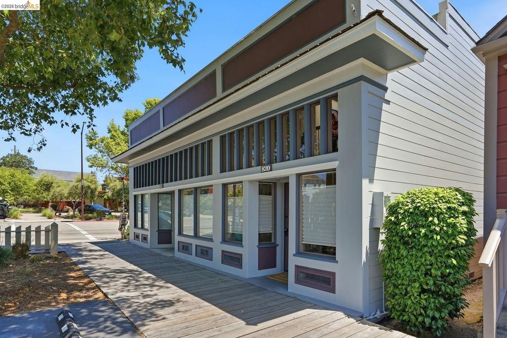 820 Delaware ST, Berkeley, CA 94710