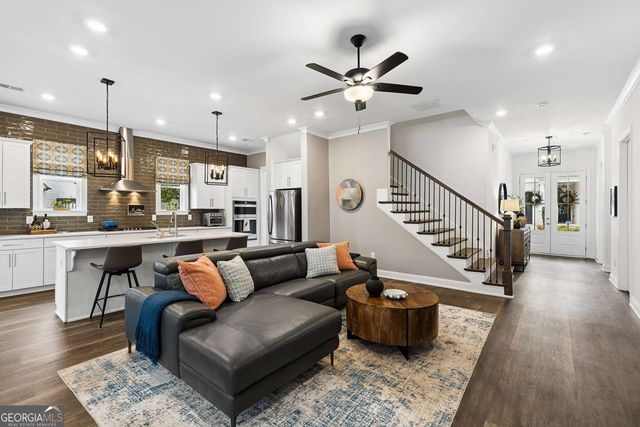 109 Ivey Way, Woodstock, GA 30188