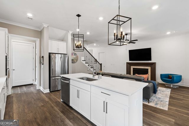 109 Ivey Way, Woodstock, GA 30188