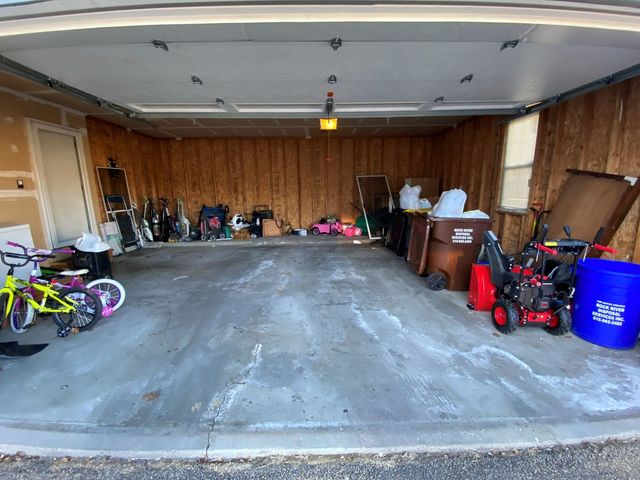 435 Waveland Avenue, Rockford, IL 61102