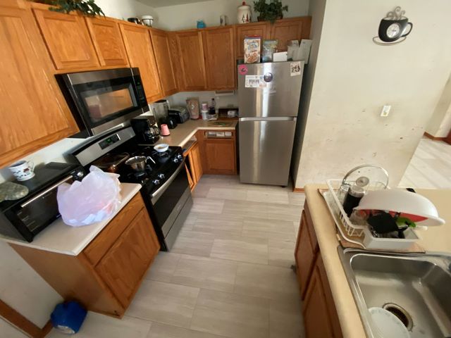 435 Waveland Avenue, Rockford, IL 61102